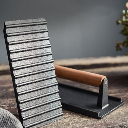 🎁2026 New Arrivals 50% OFF💥Cast Iron Steak & Burger Press‑Ridged Grill Press🥩