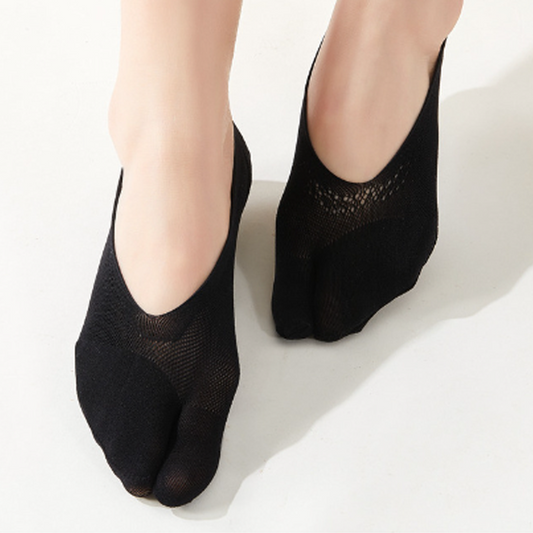 🎉BUY MORE GET MORE FREE✨Summer Five-Toe Shallow Socks🌸